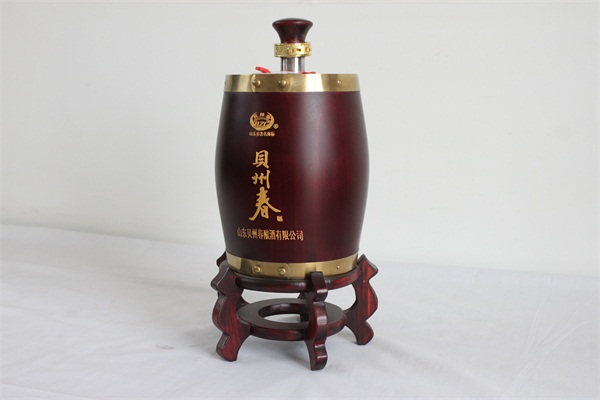 马到成功酒桶