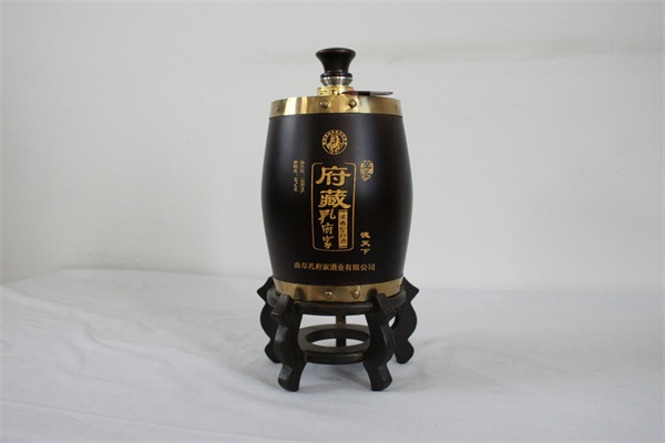马到成功酒桶